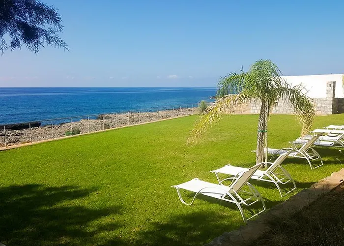 Kritamos Beach Apartments